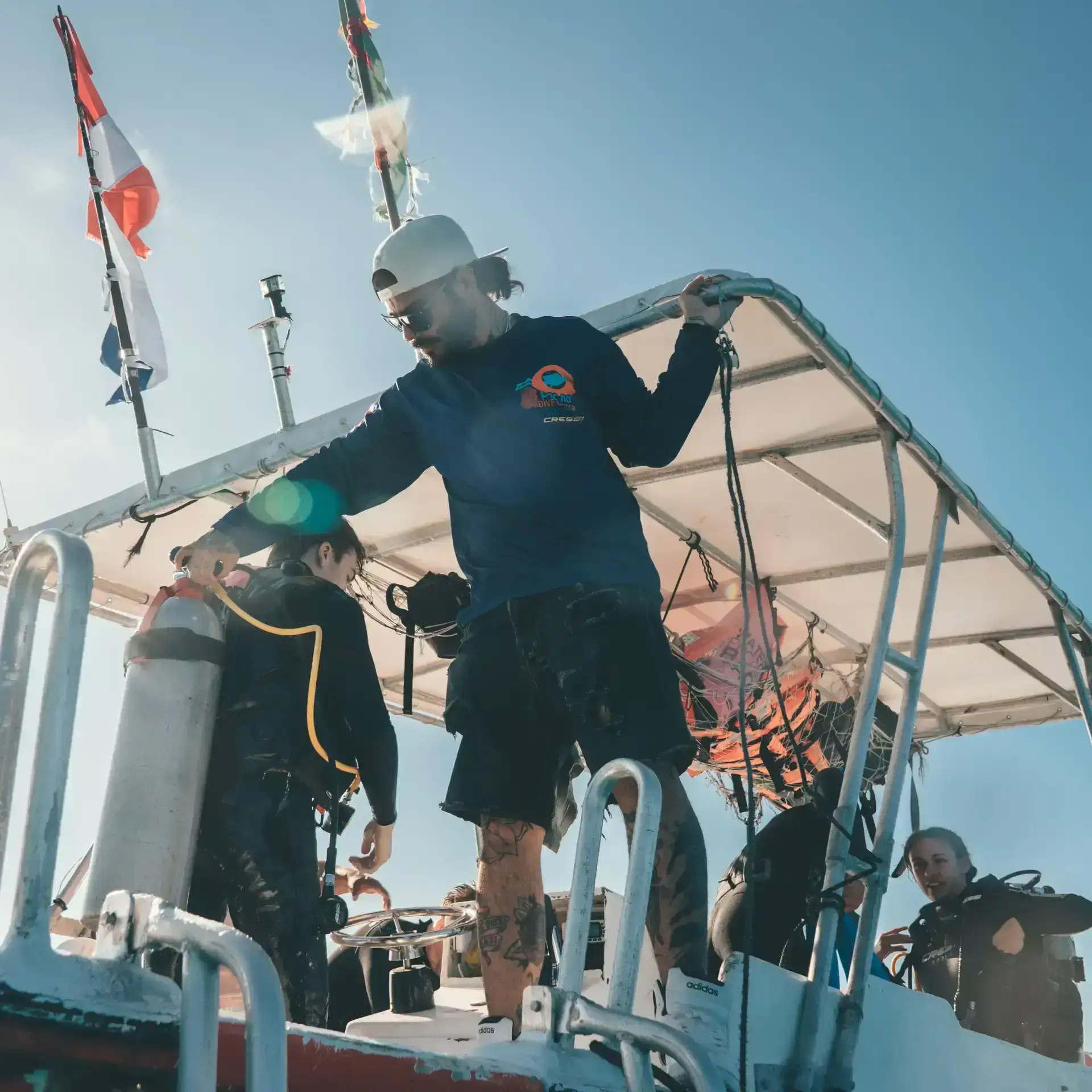 4 tank scuba diving isla mujeres